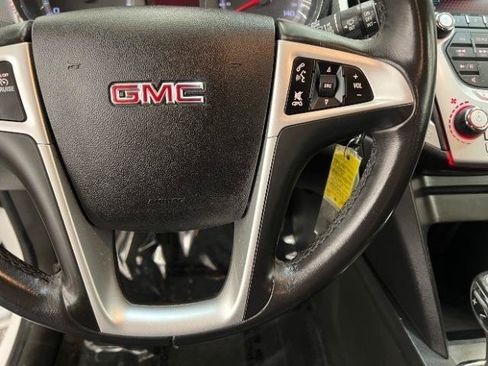 Used 2015 GMC Terrain SLE w/ Convenience Package FWD image 14