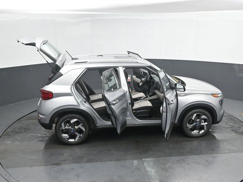 New 2026 Hyundai Venue SEL image 51