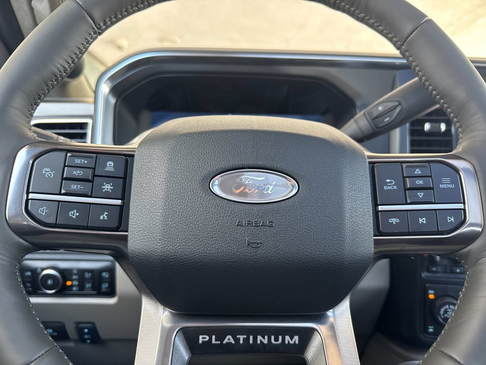 New 2026 Ford F250 Platinum w/ Platinum Plus Package AWD/4WD image 26