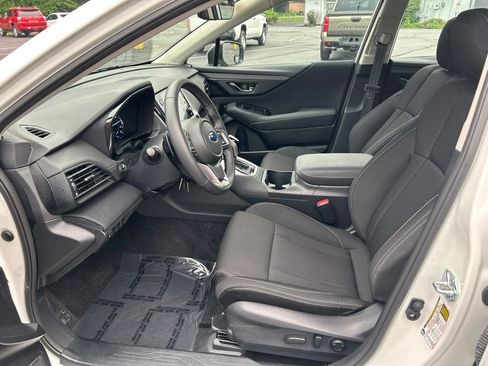 Used 2025 Subaru Legacy Premium w/ Popular Package #1A AWD/4WD image 10