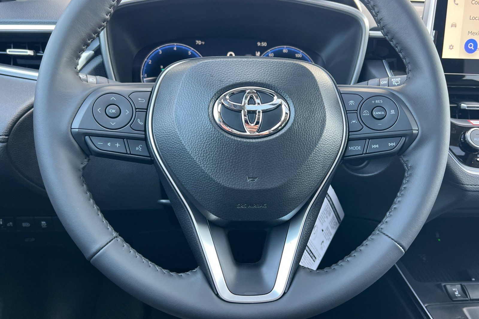 Used 2026 Toyota Corolla Cross XLE w/ Convenience Package FWD image 24