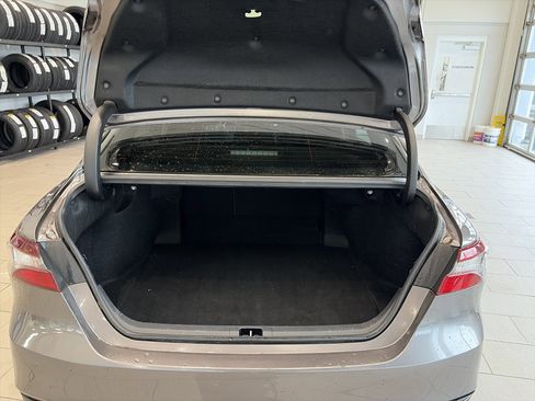 Used 2023 Toyota Camry LE image 16