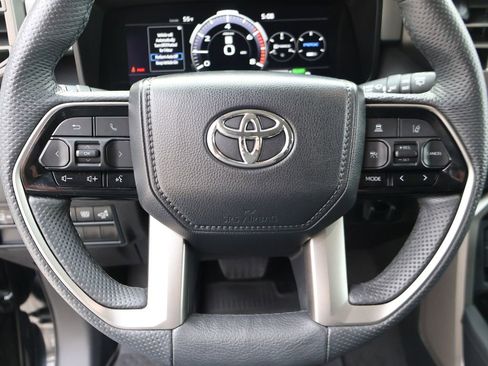 Used 2024 Toyota Sequoia Limited image 39