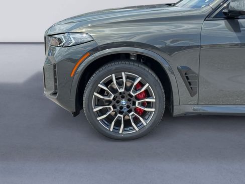New 2026 BMW X5 xDrive40i w/ M Sport Package AWD/4WD image 9