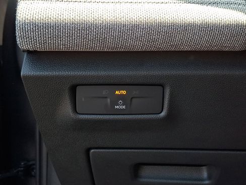 New 2026 Volkswagen Tiguan S AWD/4WD image 14