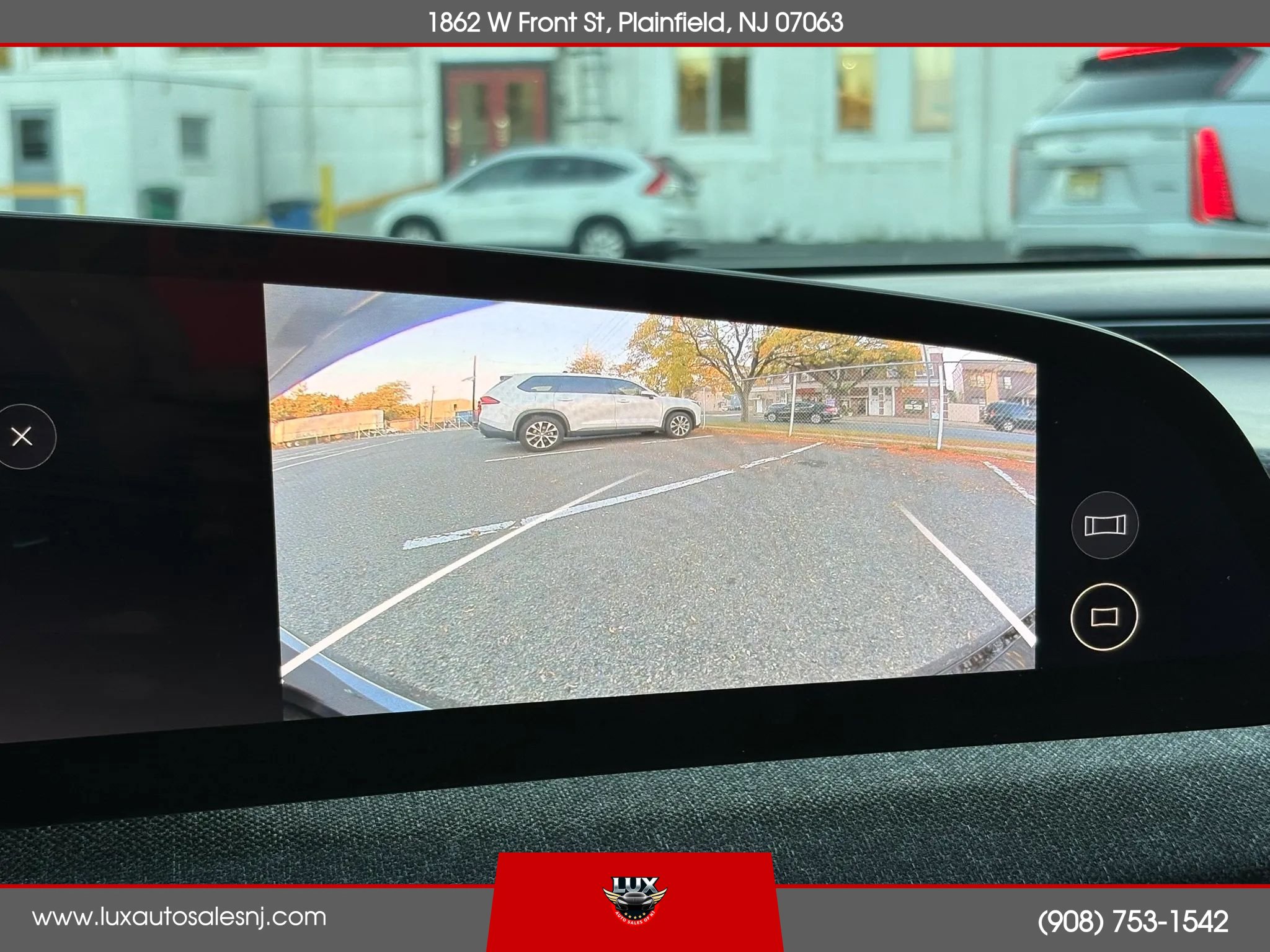 Used 2023 Lucid Air Pure AWD/4WD image 48