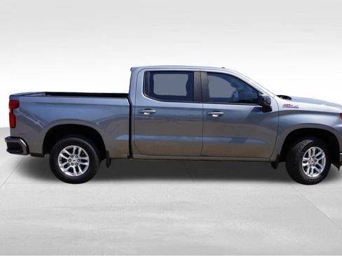 Used 2019 Chevrolet Silverado 1500 RST AWD/4WD image 3