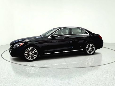Used 2015 Mercedes-Benz C 300 4MATIC Sedan image 4