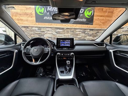 Used 2021 Toyota RAV4 XLE Premium AWD/4WD image 16