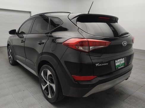Used 2017 Hyundai Tucson Value w/ Cargo Package FWD image 5