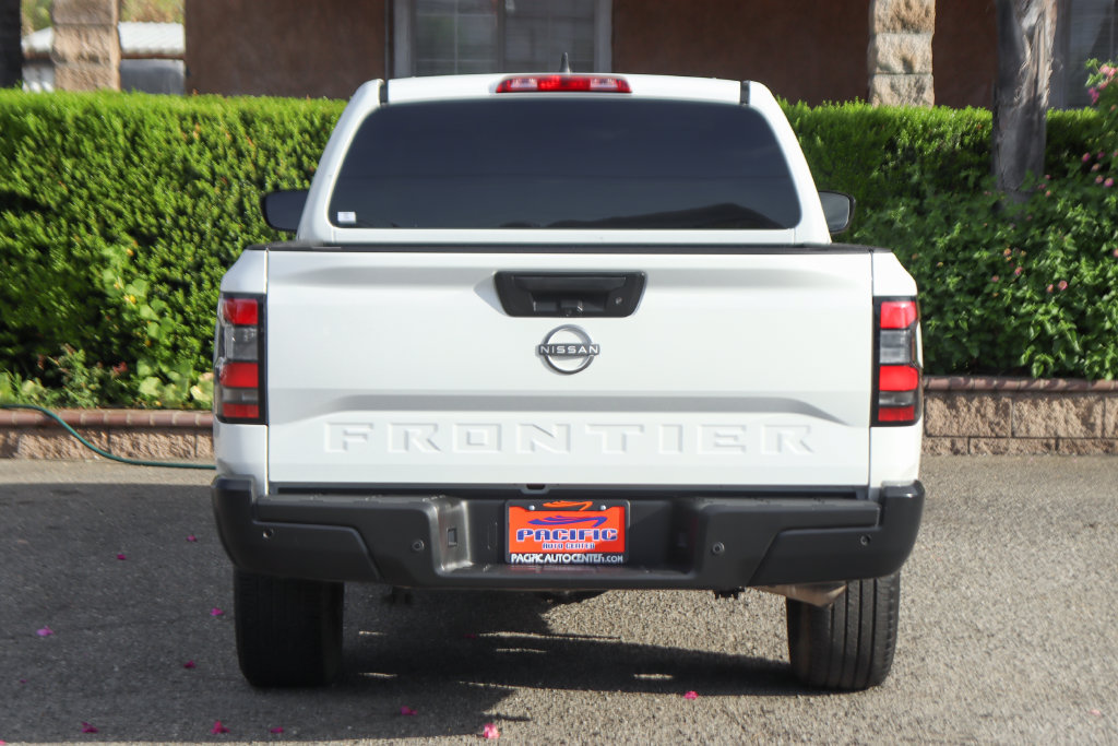 Used 2024 Nissan Frontier S w/ Technology Package RWD image 7