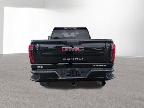 Used 2024 GMC Sierra 2500 Denali w/ Denali Reserve Package image 6