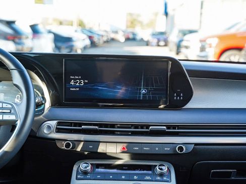 Certified 2025 Hyundai Palisade SEL image 13