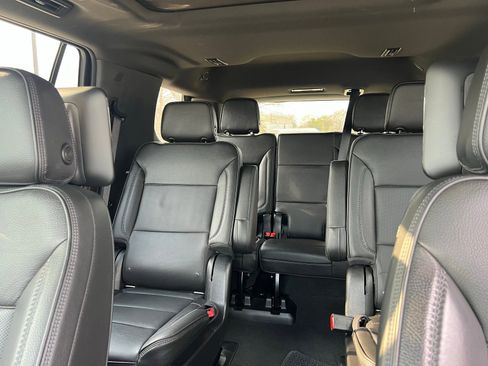 Used 2021 GMC Yukon Denali image 40