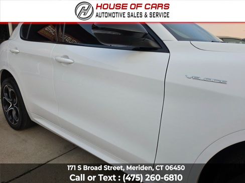Used 2022 Alfa Romeo Stelvio Veloce AWD/4WD image 12