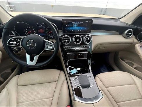 Used 2022 Mercedes-Benz GLC 300 4MATIC image 19