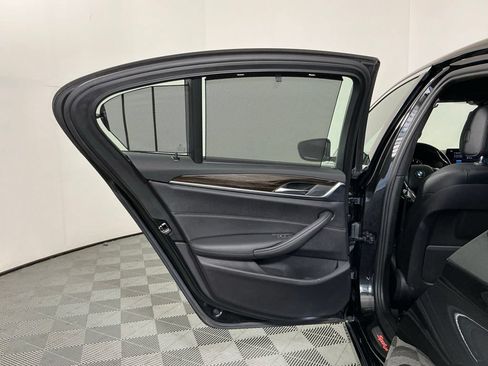 Used 2018 BMW 540i RWD image 24