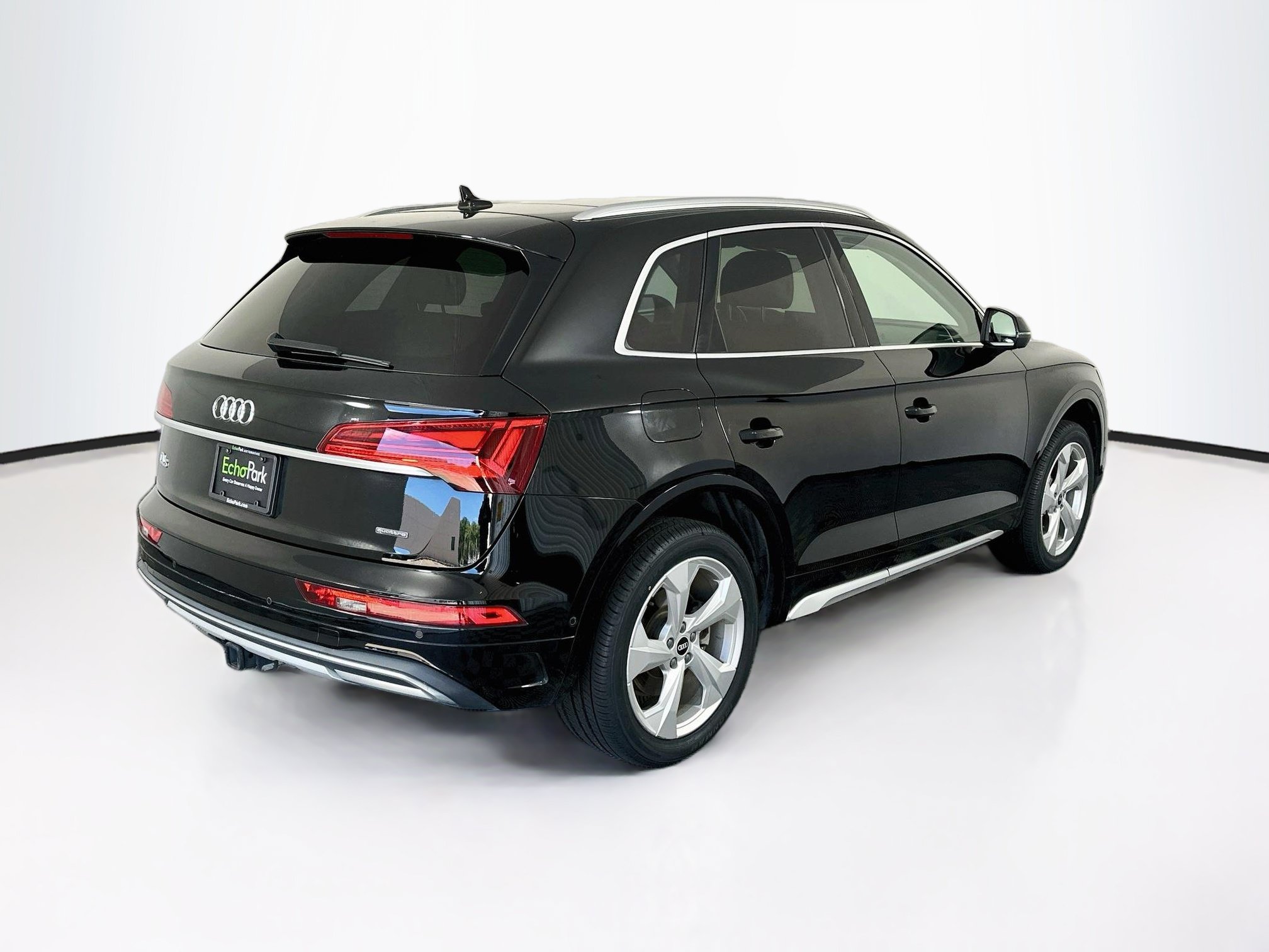 Used 2021 Audi Q5 Prestige w/ Prestige Package AWD/4WD image 9