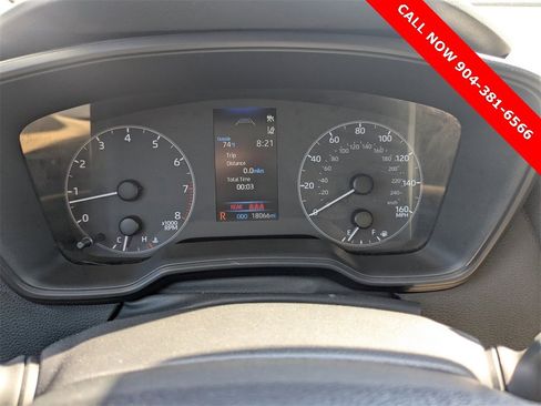 Used 2025 Toyota Corolla LE image 28