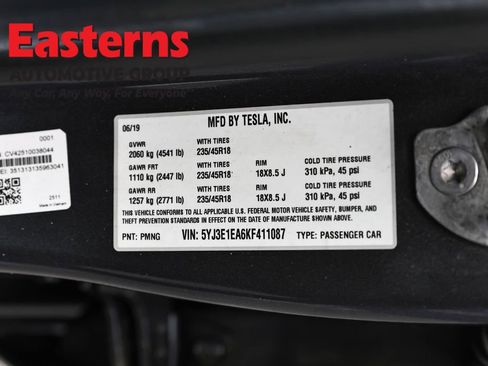 Used 2019 Tesla Model 3 Standard Range image 34