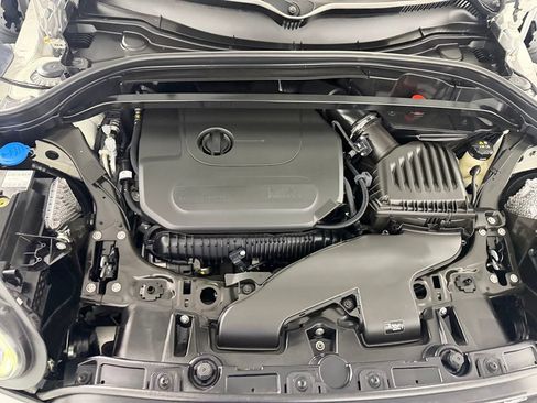 Used 2024 MINI Cooper Countryman S w/ Premium Package FWD image 33