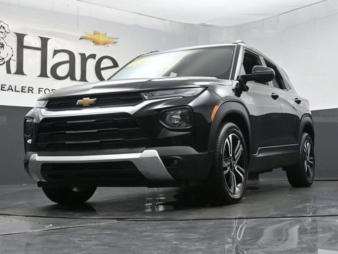 Used 2023 Chevrolet TrailBlazer LT FWD image 4