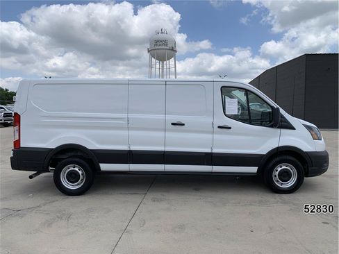 Used 2021 Ford Transit 250 Low Roof RWD image 5