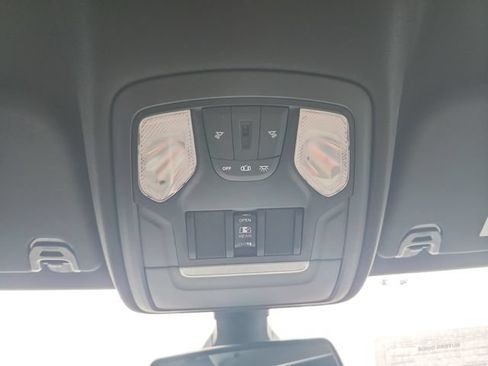 Used 2019 RAM 1500 Big Horn AWD/4WD image 22