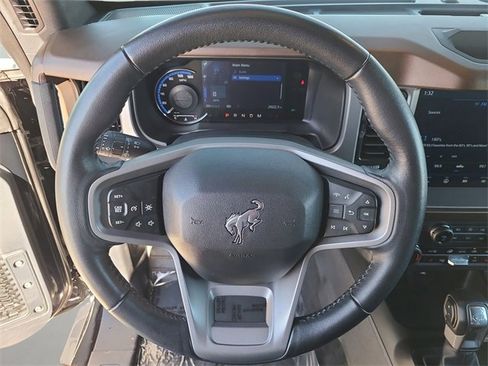 Used 2023 Ford Bronco Outer Banks image 25