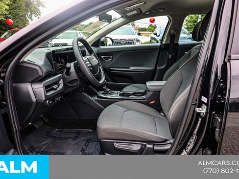 Used 2025 Kia K4 FWD image 18
