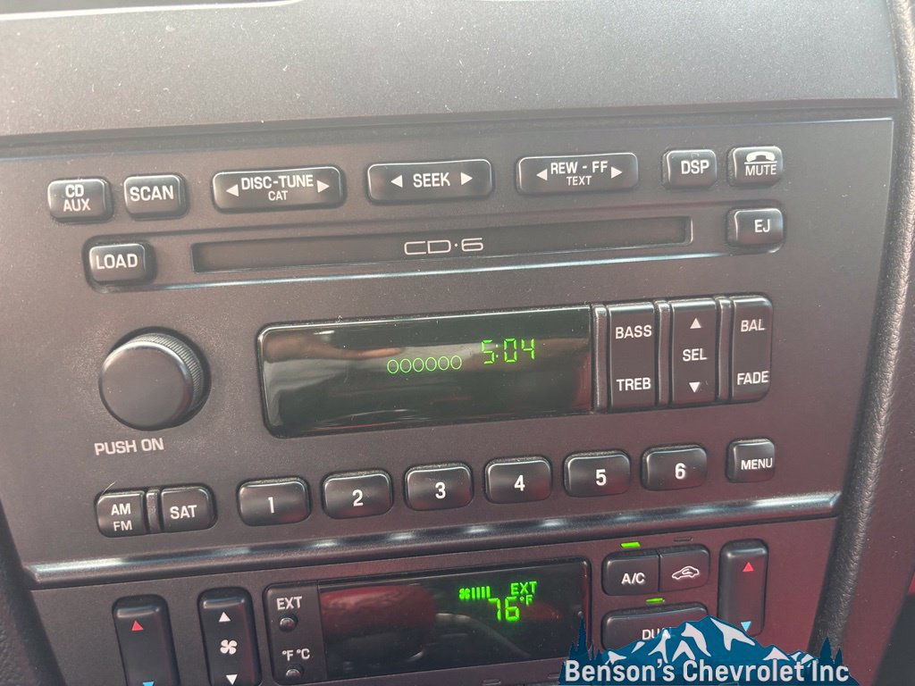 Used 2005 Ford Thunderbird RWD image 26