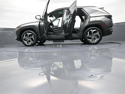 Certified 2023 Hyundai Tucson Limited AWD/4WD image 50