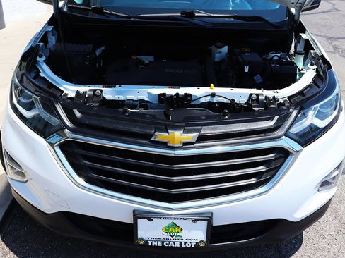 Used 2020 Chevrolet Equinox LS FWD image 55