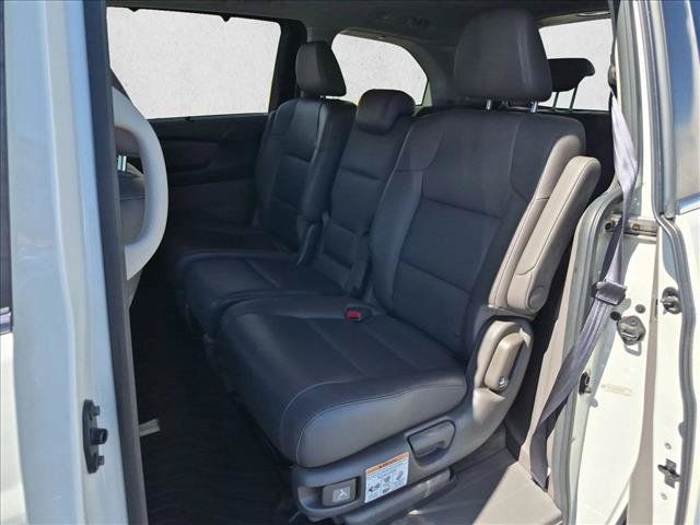 Used 2017 Honda Odyssey EX-L image 17