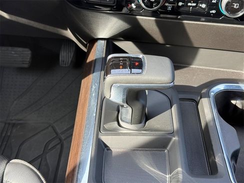 Used 2024 Chevrolet Silverado 1500 High Country w/ High Country Premium Package image 15