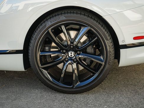 Used 2024 Bentley Continental GT V8 AWD/4WD image 7