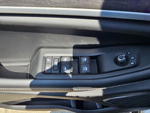 New 2025 Jeep Grand Cherokee Limited w/ Black Appearance Package image 26