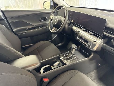 Used 2025 Hyundai Kona SEL image 25