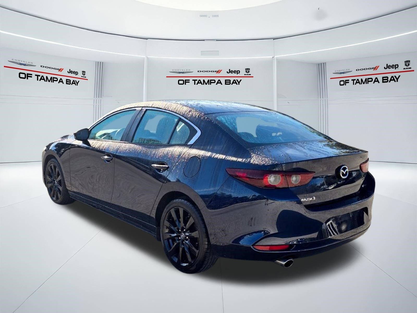 Used 2025 MAZDA MAZDA3 s FWD image 4