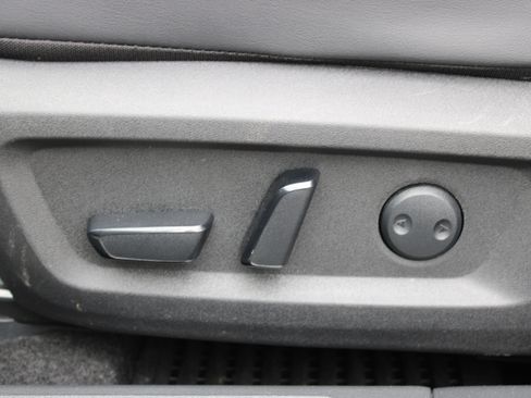 Certified 2023 Nissan Rogue Platinum image 33