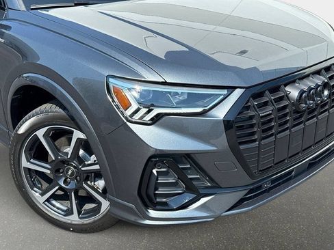Used 2025 Audi Q3 2.0T Premium Plus w/ Premium Plus Package AWD/4WD image 6
