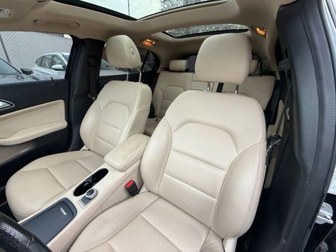 Used 2015 Mercedes-Benz GLA 250 4MATIC image 7