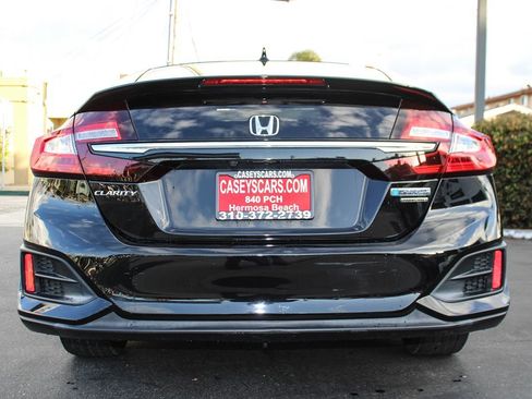 Used 2021 Honda Clarity Touring image 5