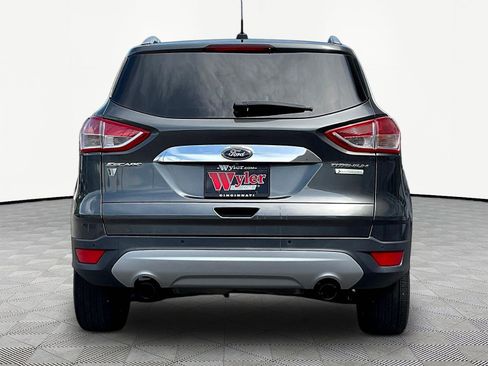 Used 2015 Ford Escape Titanium FWD image 5