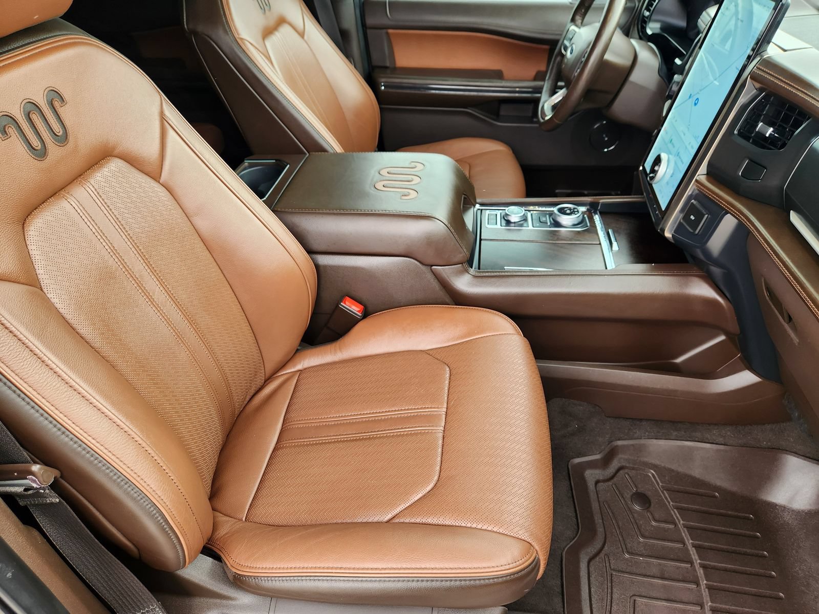 Used 2022 Ford Expedition Max King Ranch AWD/4WD image 17