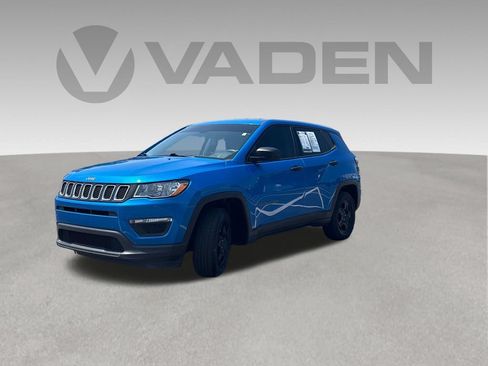 Used 2021 Jeep Compass Sport FWD image 1
