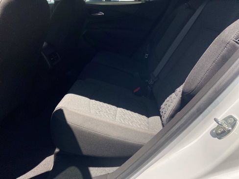 Used 2022 Chevrolet Equinox LT FWD image 13