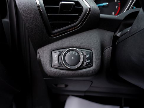 Used 2017 Ford Escape Titanium AWD/4WD image 38