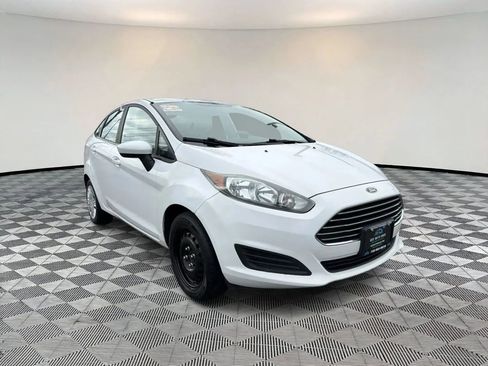 Used 2016 Ford Fiesta S FWD image 1