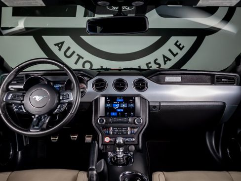 Used 2017 Ford Mustang GT Premium RWD image 3